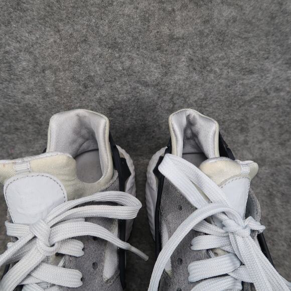 Nike Shoes Womens 8 Huarache Sneakers Lifestyle Running Athletic Casual Trainer - Picture 3 of 12